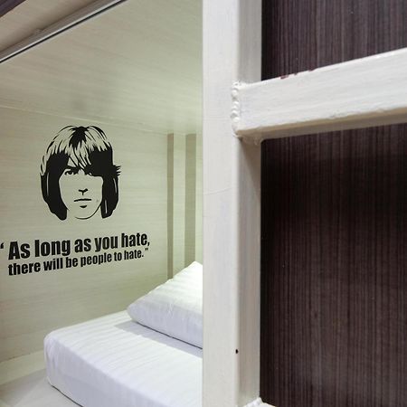הוסטל צ'יאנג מאי Sleep Walker Poshtel מראה חיצוני תמונה