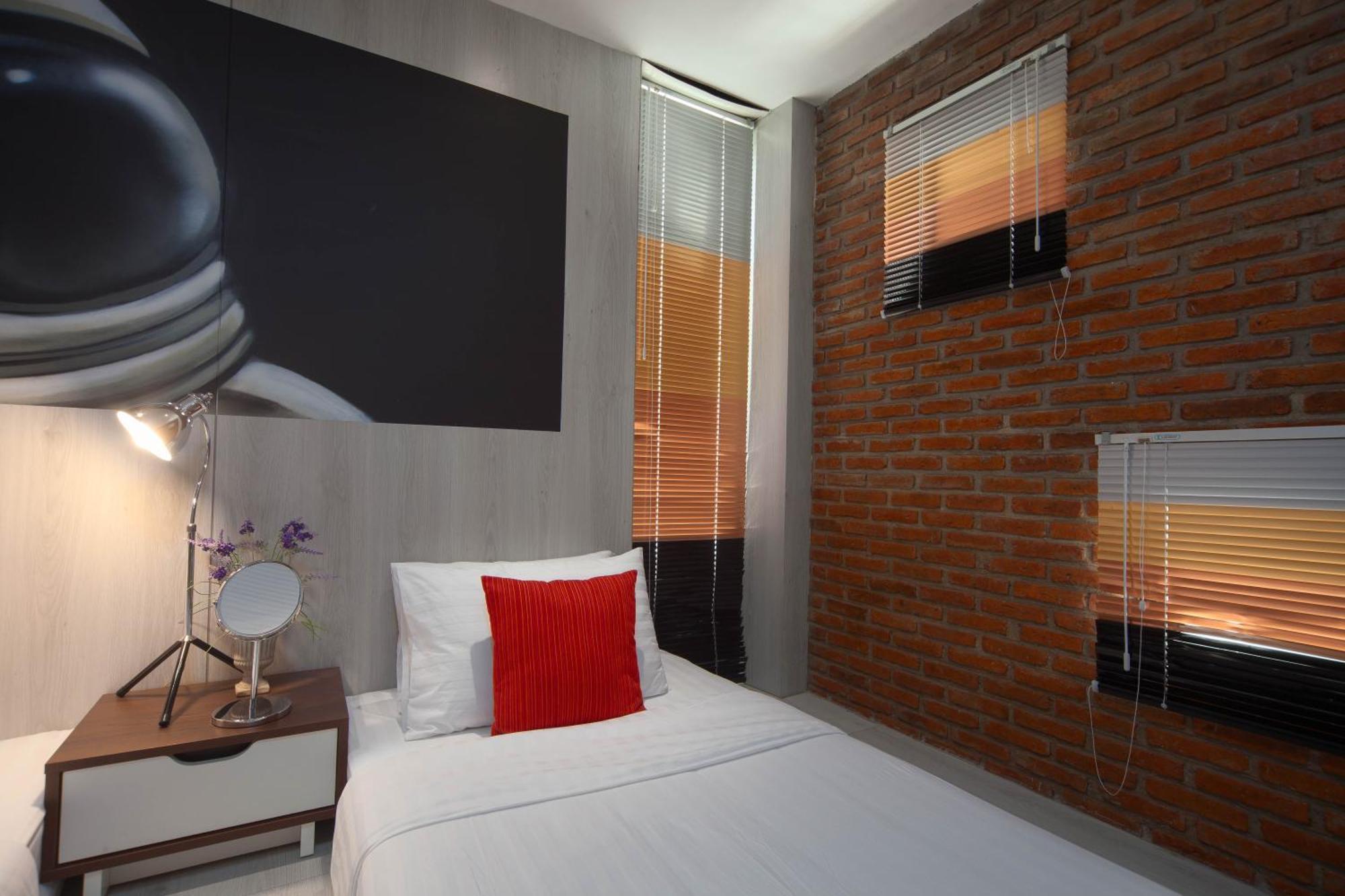 הוסטל צ'יאנג מאי Sleep Walker Poshtel מראה חיצוני תמונה