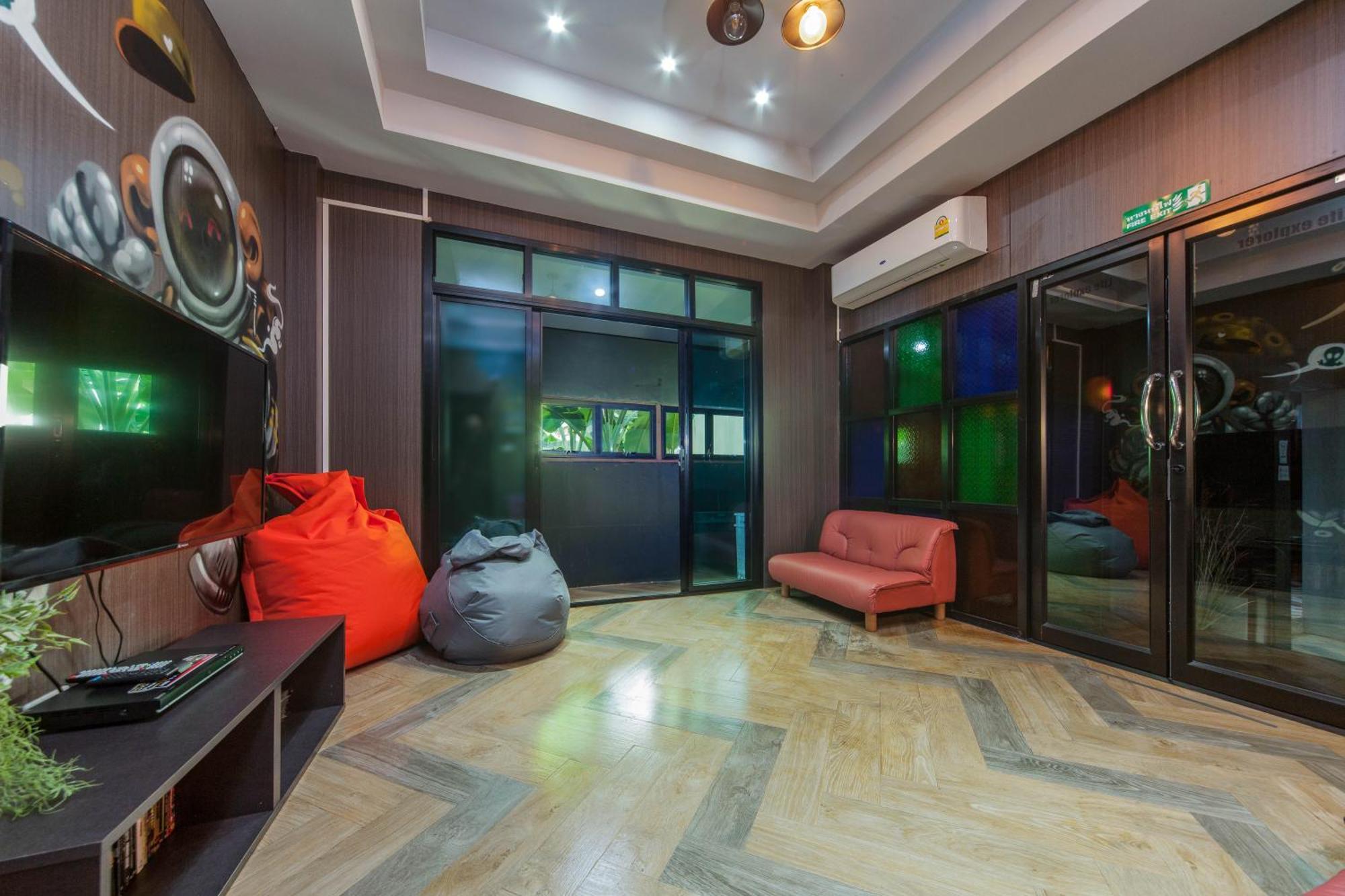 הוסטל צ'יאנג מאי Sleep Walker Poshtel מראה חיצוני תמונה