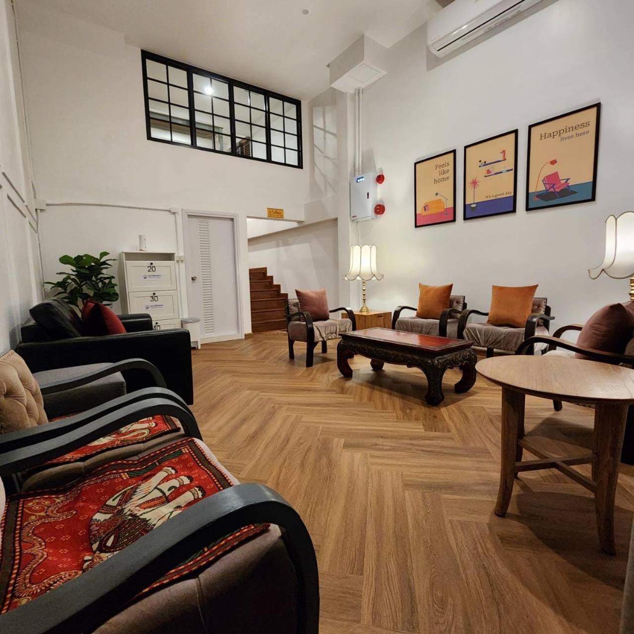 הוסטל צ'יאנג מאי Sleep Walker Poshtel מראה חיצוני תמונה